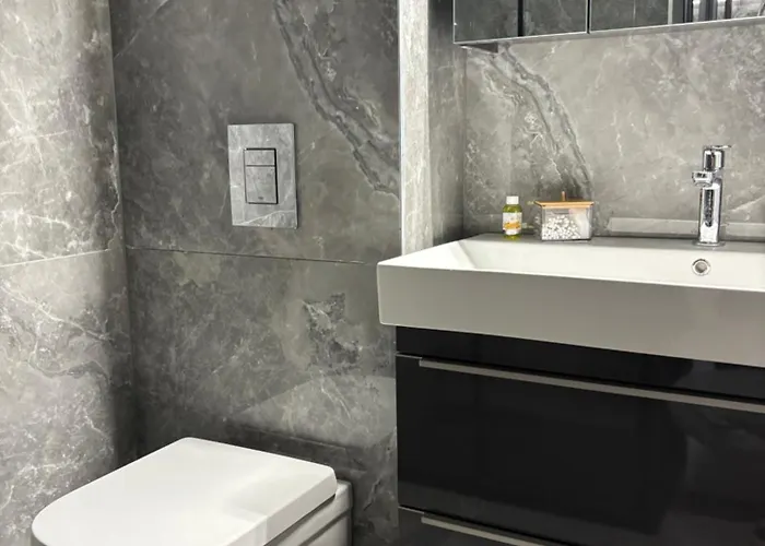 Regal Splendor Apartment